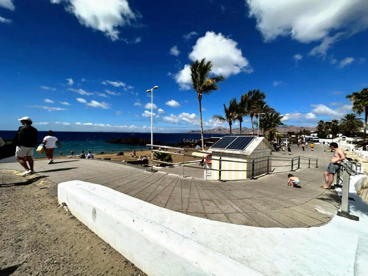 Apartamento Playa Chica, Vistas Al Mar Lanzarote Puerto del Carmen  0*, Puerto del Carmen (Lanzarote) Spain